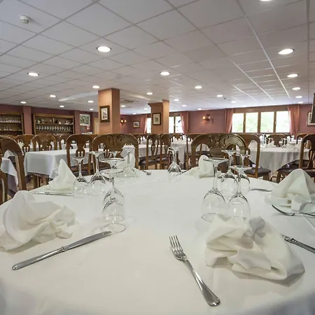 מלון & Restaurante Pena Arrós